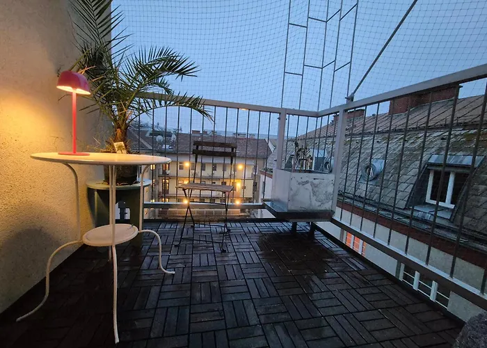 Rooftop Loft 2 アパート *